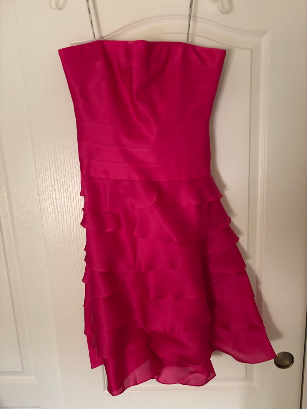 Kay Unger Strapless Ruffle Cocktail Dress in Fuchsia
